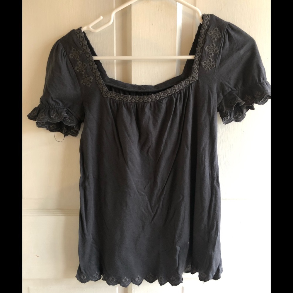 Anthropologie size small wide neck eyelet details